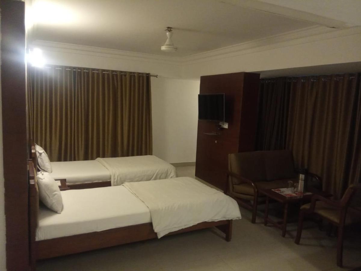 Hotel Apex Ahmedabad Eksteriør bilde